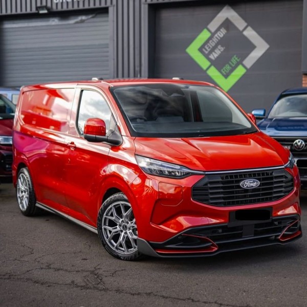 listwy boczne ford.jpg