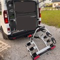 bagaznik rowerowy na elektryki renault trafic.jpeg