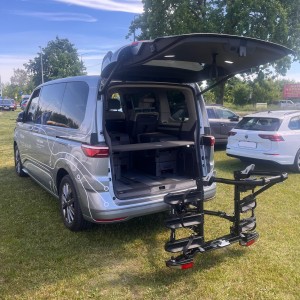 Portabicicletas eléctrico de 67 kg, MTB, Mountain, Cross, Neumáticos de hasta 4 pulgadas, 3-4 bicicletas grandes, Apertura del portón trasero VW Nuevo Multivan T7, Nuevo California T7, Multivan Family